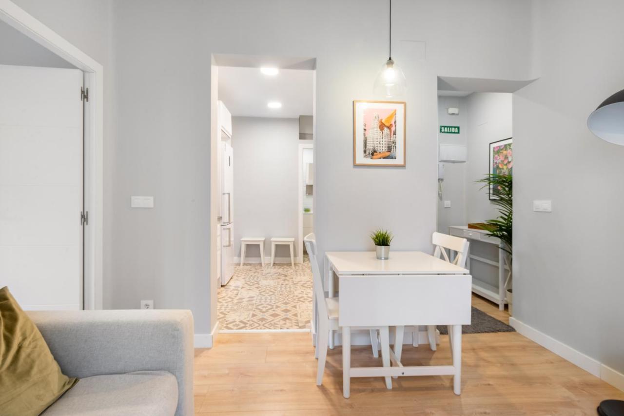 2 Bedrooms 1 Bathroom Furnished - Lavapies - Modern - Mintystay มาดริด ภายนอก รูปภาพ